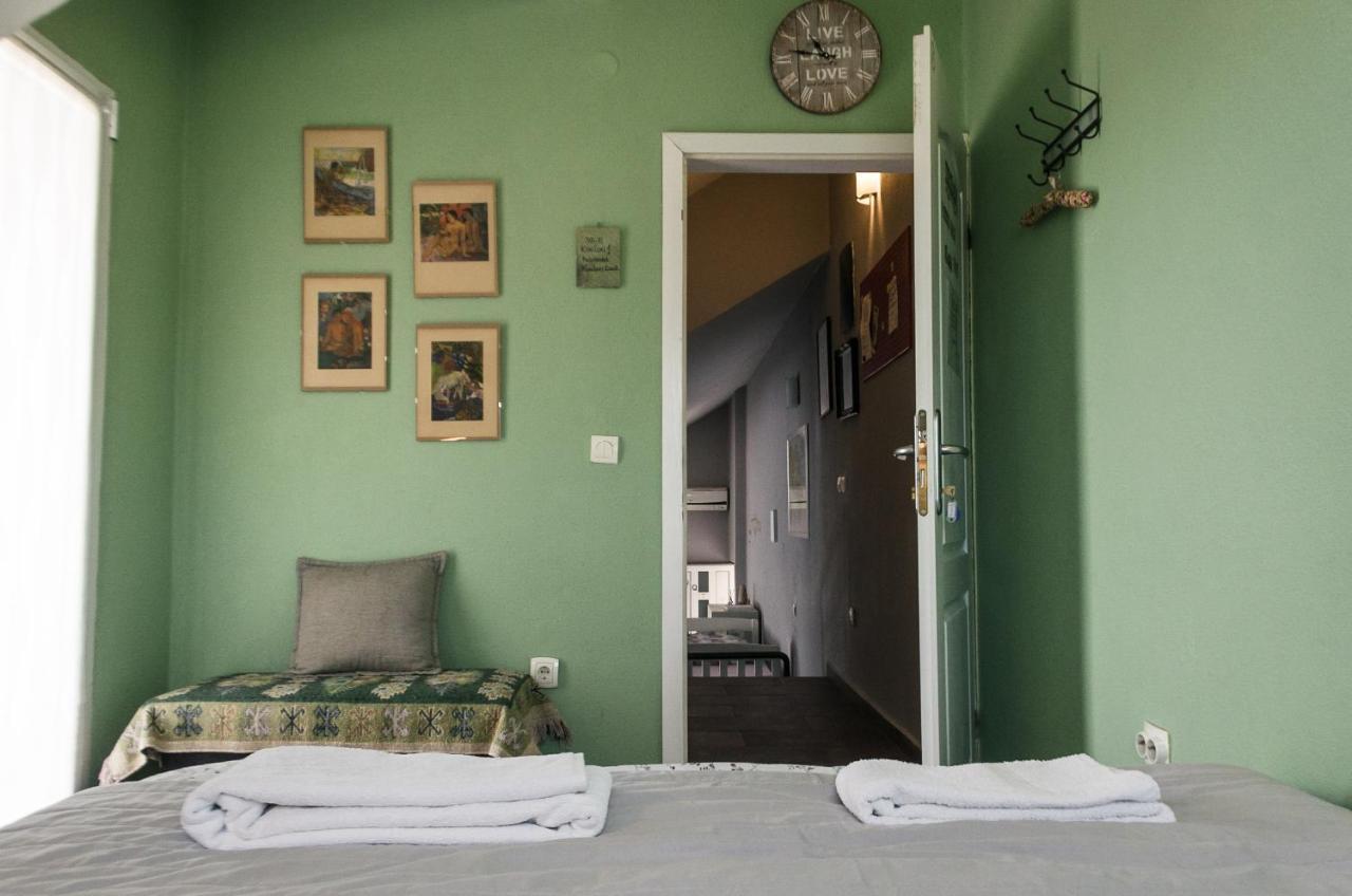 Q Podgorica Beds,Rooms And More المظهر الخارجي الصورة