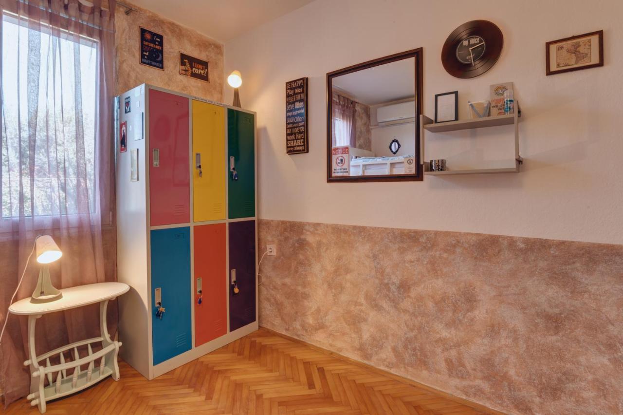 Q Podgorica Beds,Rooms And More المظهر الخارجي الصورة