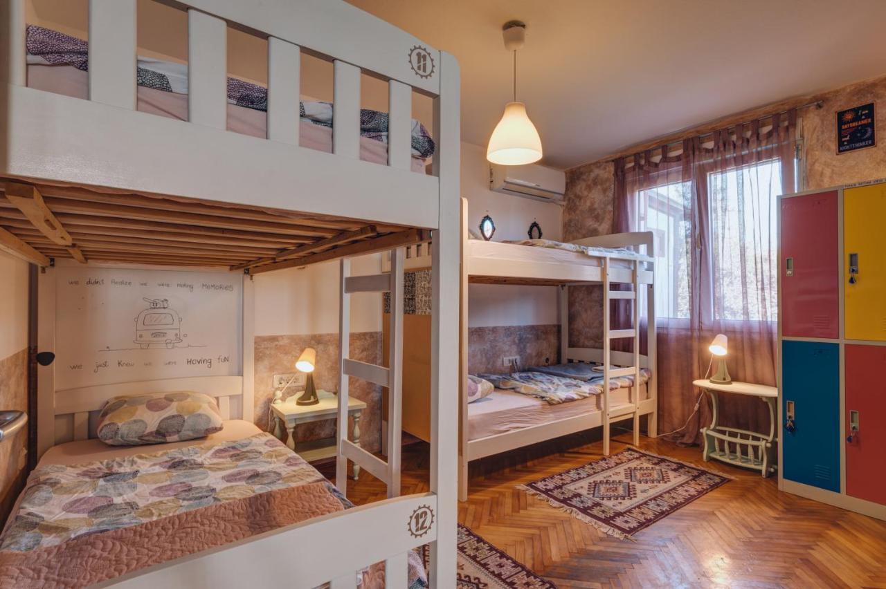 Q Podgorica Beds,Rooms And More المظهر الخارجي الصورة